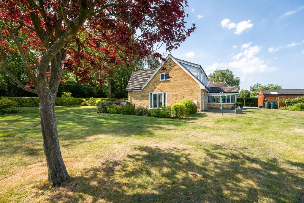 Property photo 3 of 35
