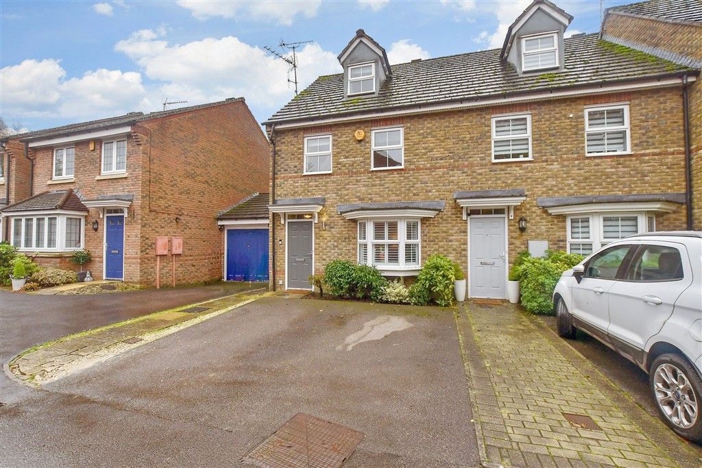 Property photo 1 of 12 External. (Web)