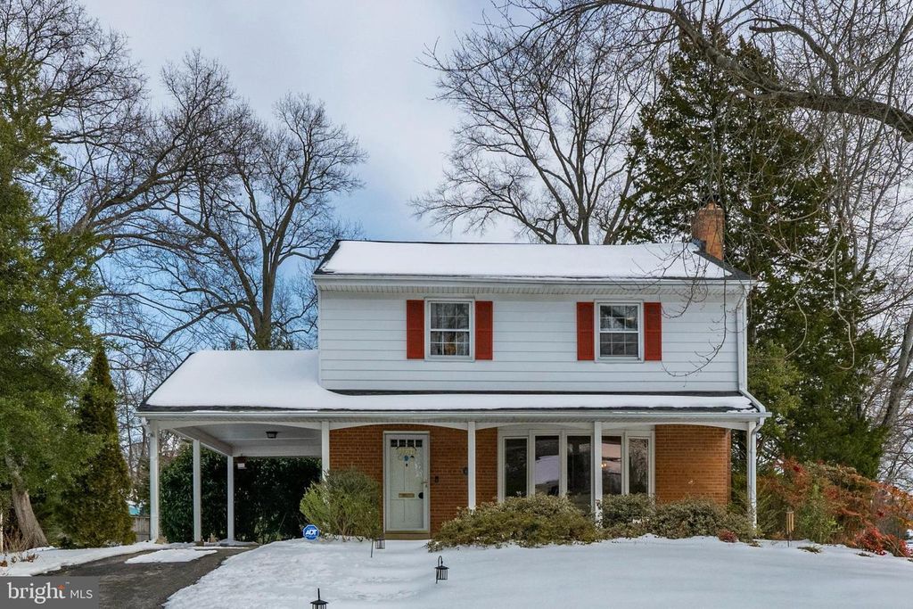 Property photo 1 of 21