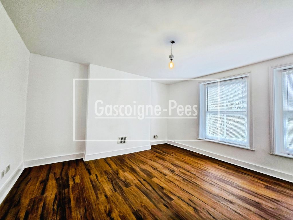 Property photo 1 of 4