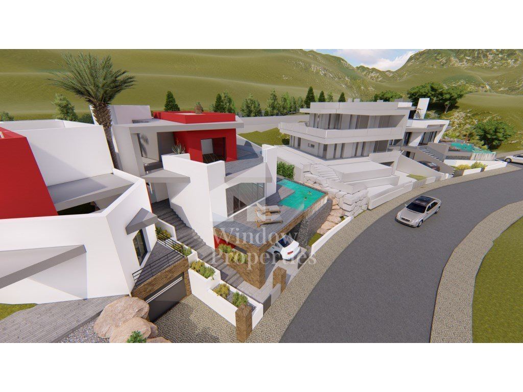 Property photo 1 of 10 4 Bedroom Villa Under Construction With Sea View In Albufeira Marina