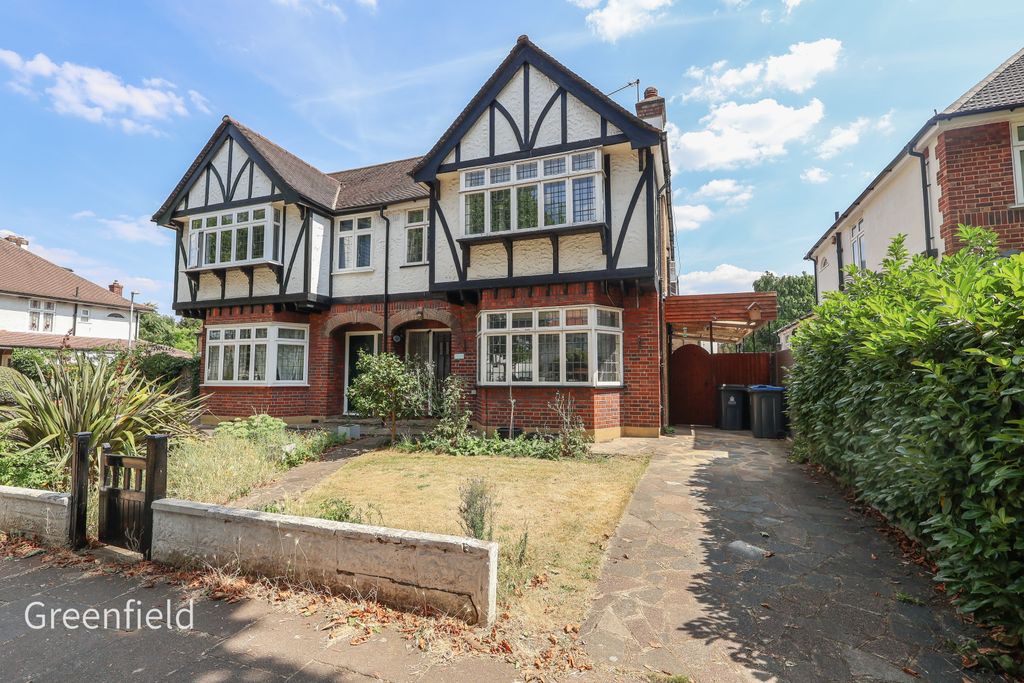 Property photo 1 of 15