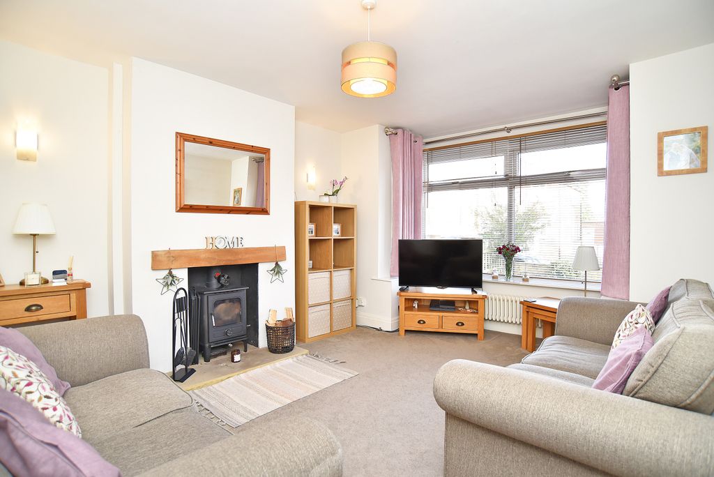 Property photo 2 of 14