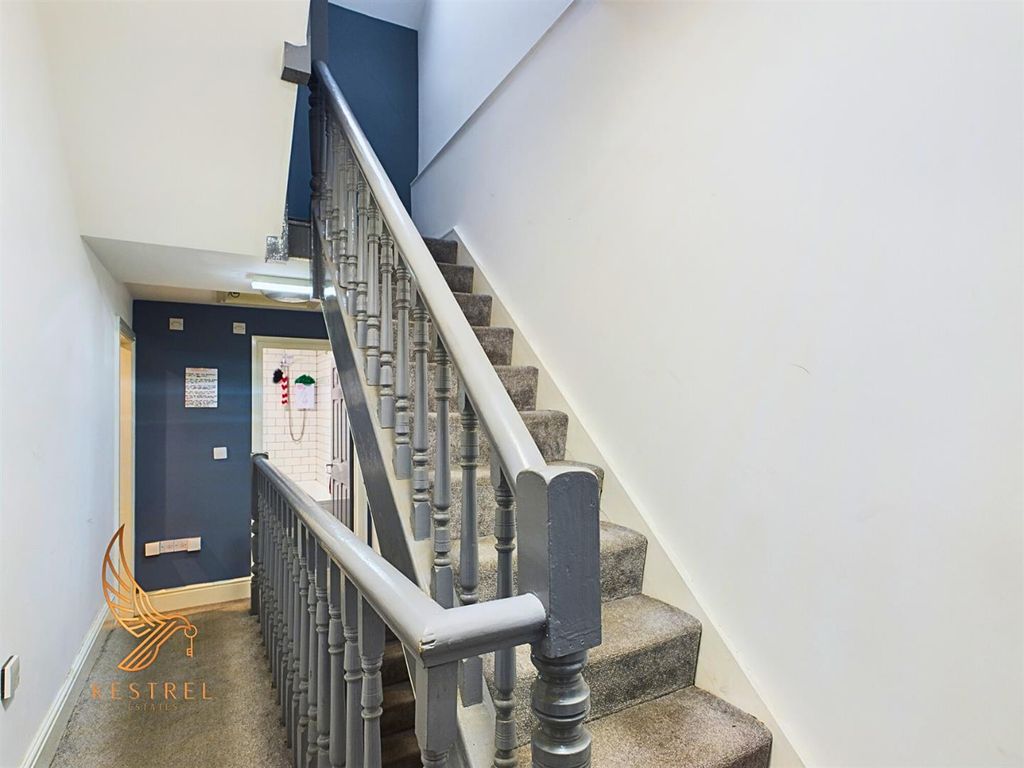 Property photo 1 of 6 18.Png