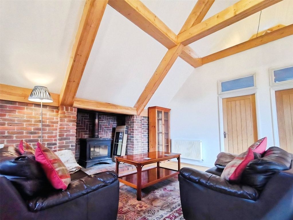 Property photo 3 of 9 Picture No. 05