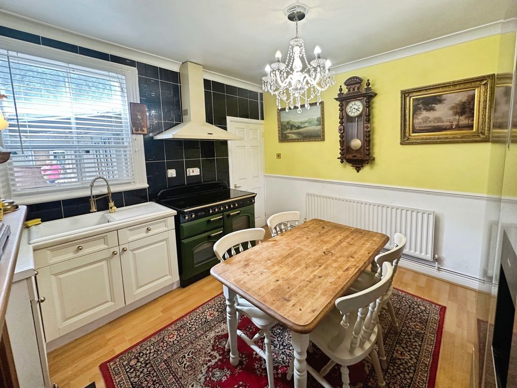 Property photo 2 of 12 Kitchen/Diner