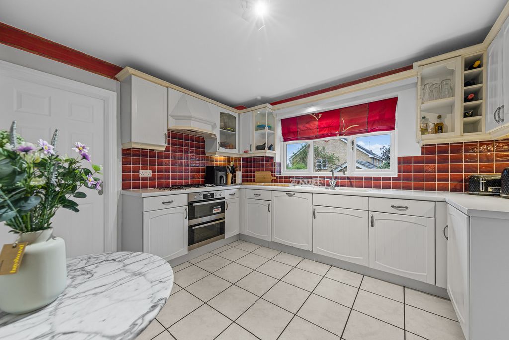 Additional image 9 of 4 bed detached house for saleMillennium Close, Kettering NN15