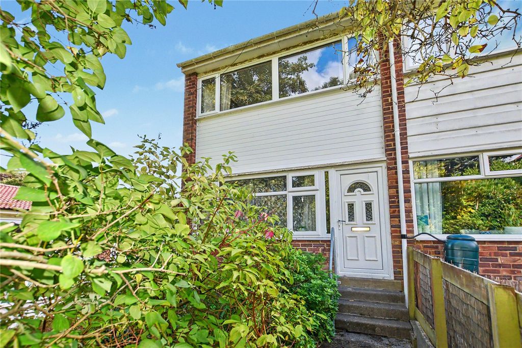 Property photo 1 of 22 Picture No. 17