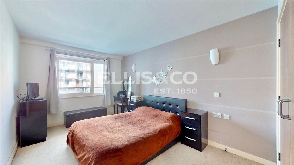 Property photo 3 of 10 Picture No. 04