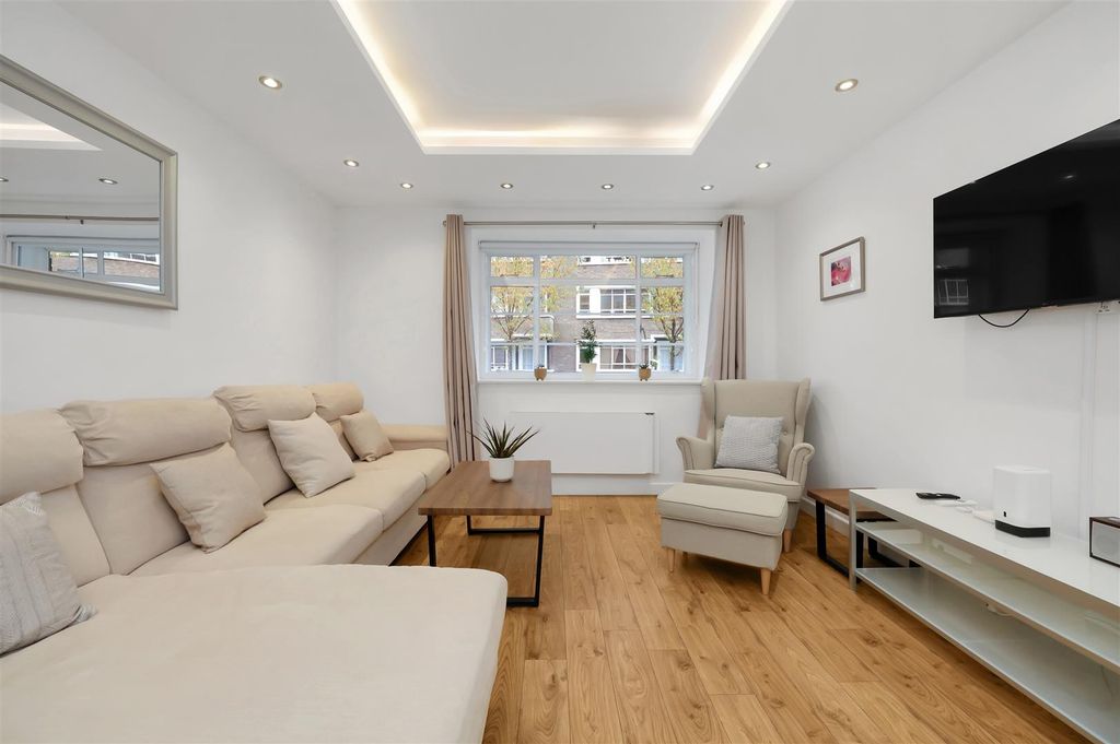 Property photo 2 of 24