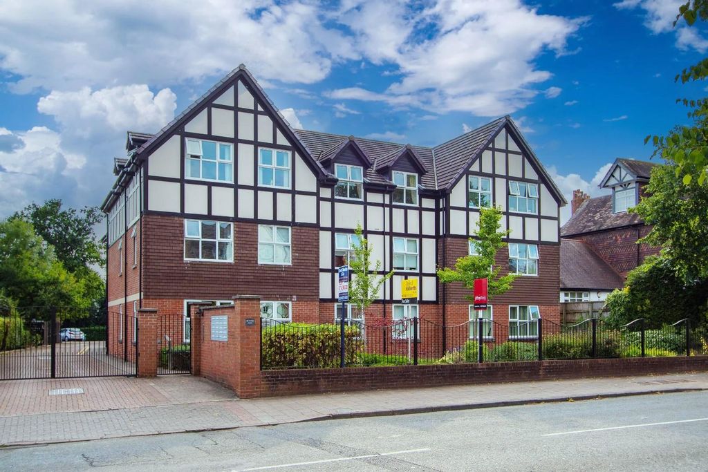 Property photo 2 of 14 Rhydes Court Ext.Jpg