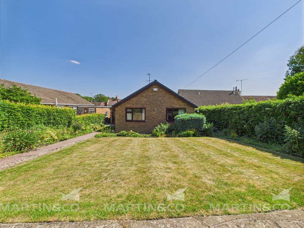 Property photo 2 of 17 Cam02406G0-Pr0469-Still024