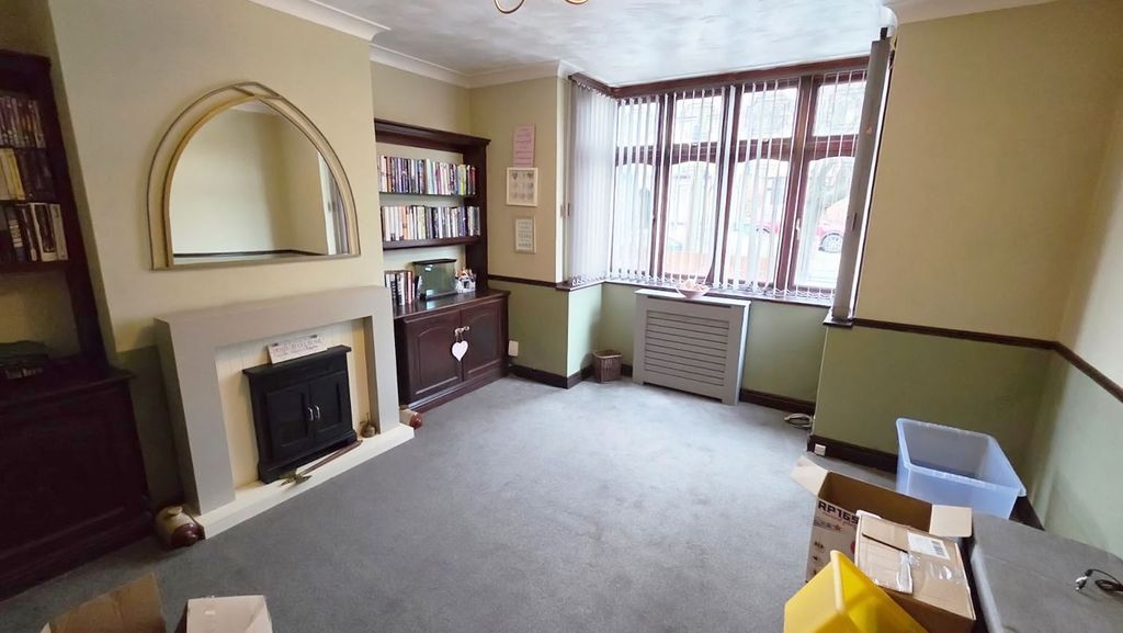 Property photo 2 of 20