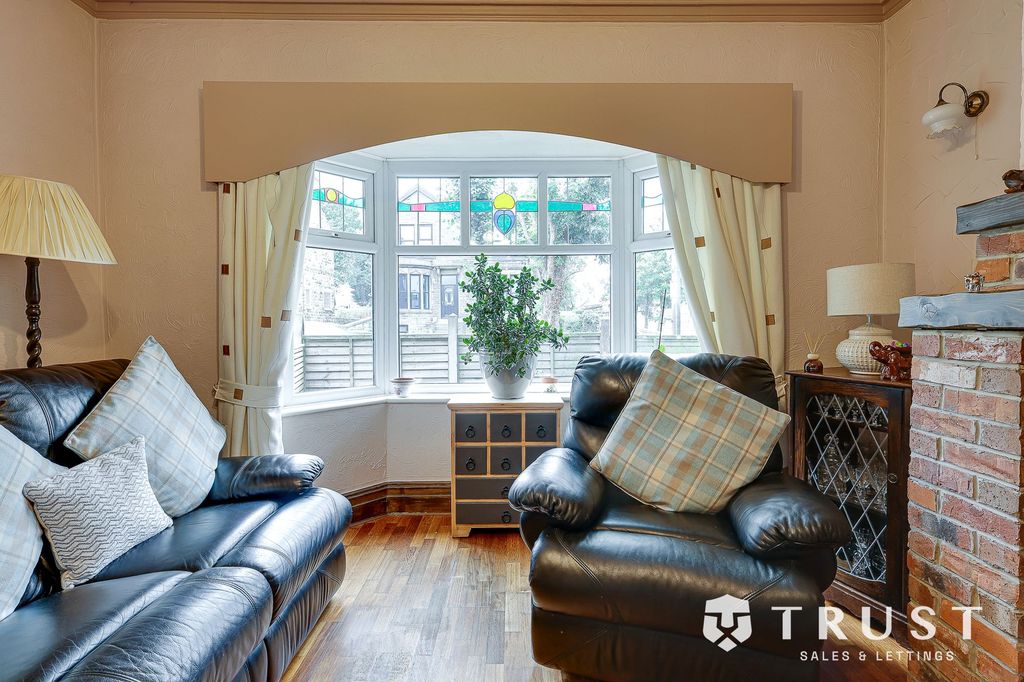 Additional image 9 of 4 bed semi-detached house for saleDeighton Lane, Batley WF17