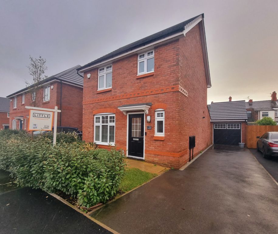 Property photo 1 of 18 Photo 16