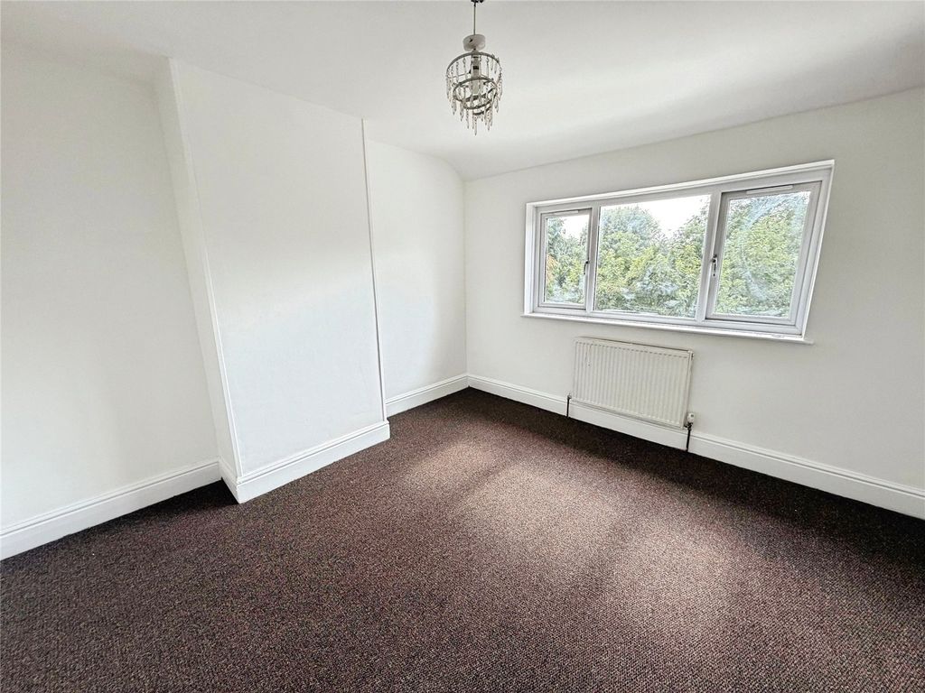 Property photo 1 of 13 Picture No. 12