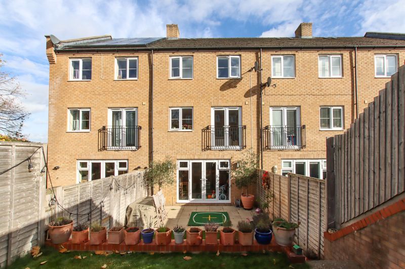 Property photo 2 of 18 Photo 2