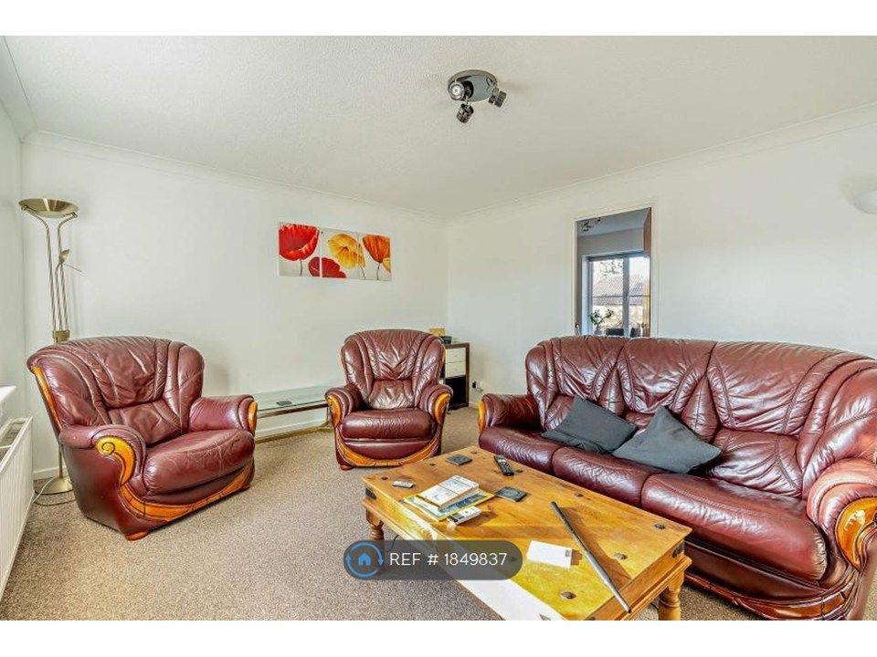 Property photo 3 of 8 Living Room