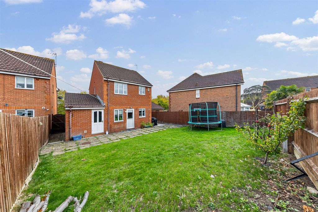 Property photo 1 of 26 54Hartlandaveweb05.Jpg