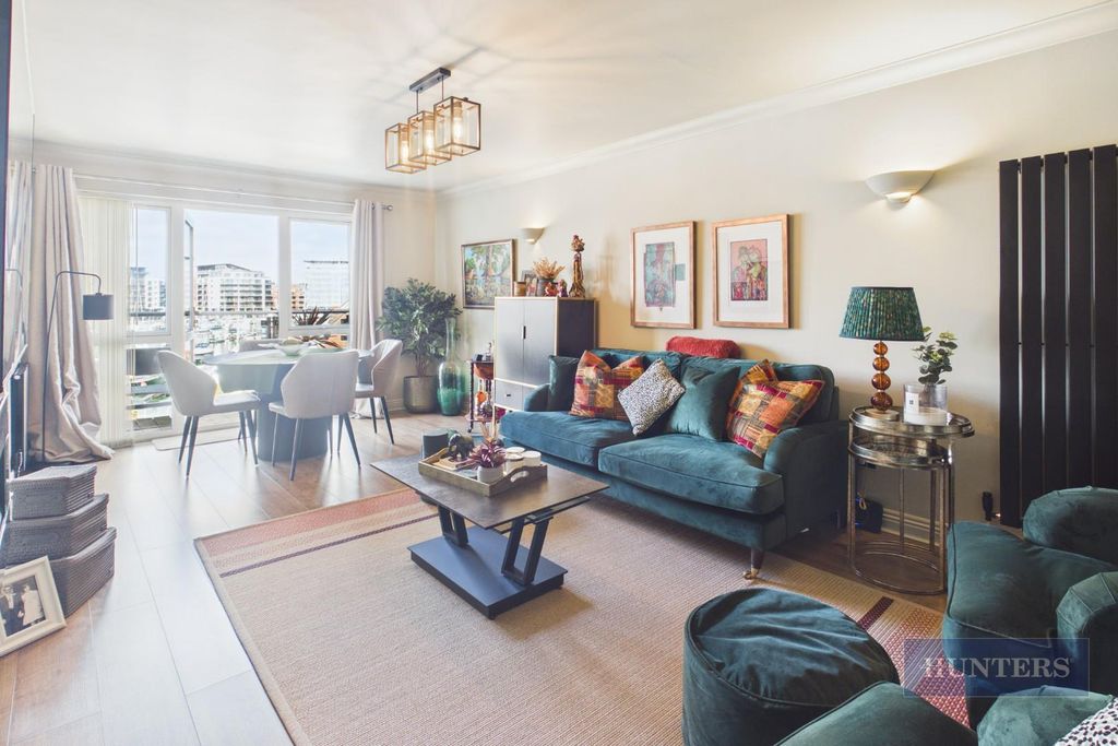 Property photo 2 of 21 Cam05152G0-Pr0408-Still001.Jpg