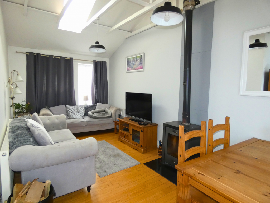 Property photo 2 of 10 Gallery