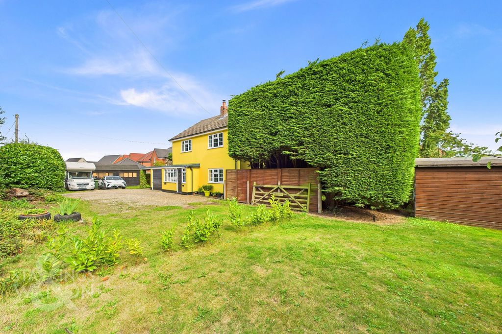 Property photo 1 of 30
