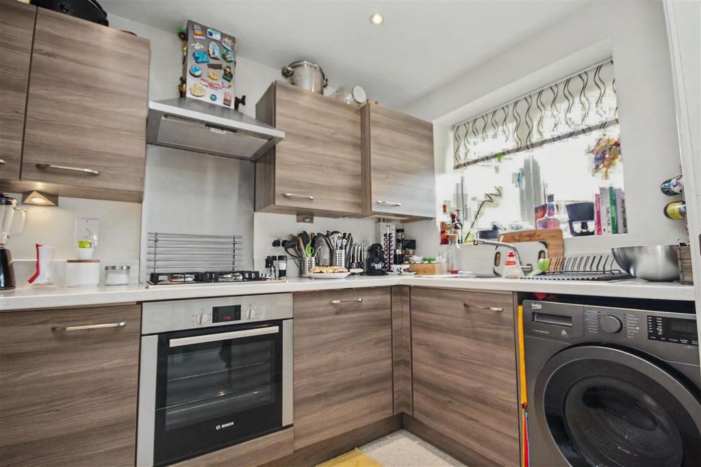 Property photo 3 of 8 Yu8T5Hxpu0-_XX_31Kr5Xw.Jpg
