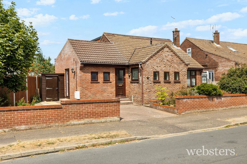 Property photo 1 of 23