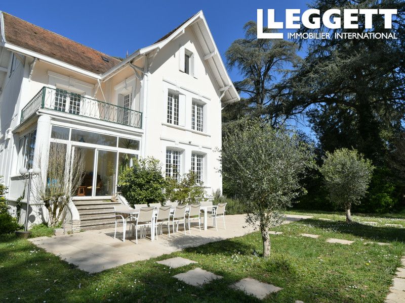 Property photo 2 of 10