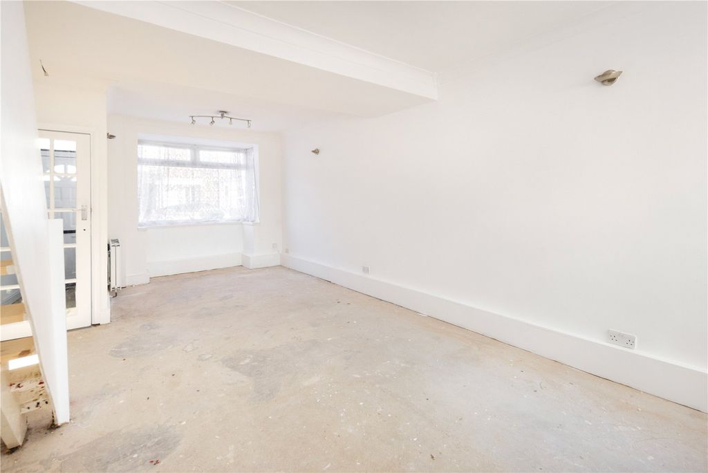 Property photo 2 of 21 Living Area