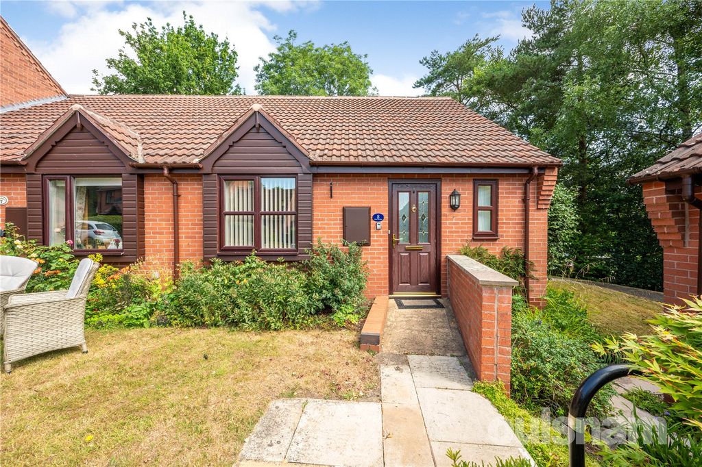 Property photo 1 of 11 Picture No. 05