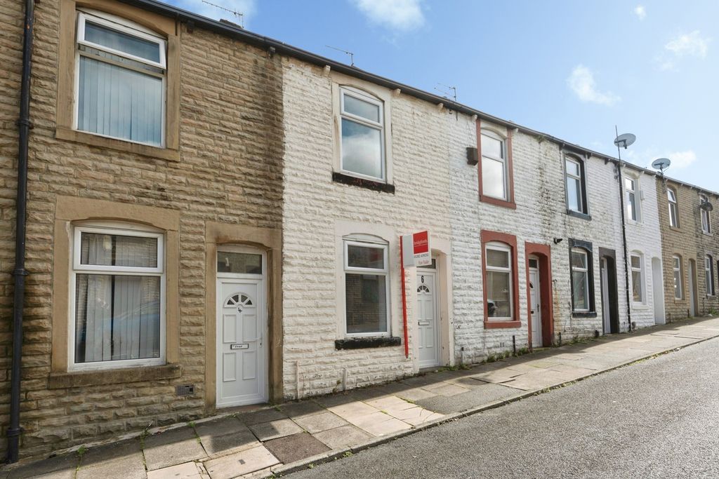 Property photo 1 of 10 Pbox-Img.Jpg