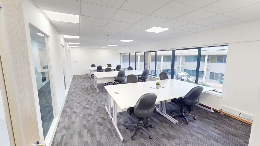 Property photo 2 of 15 Office