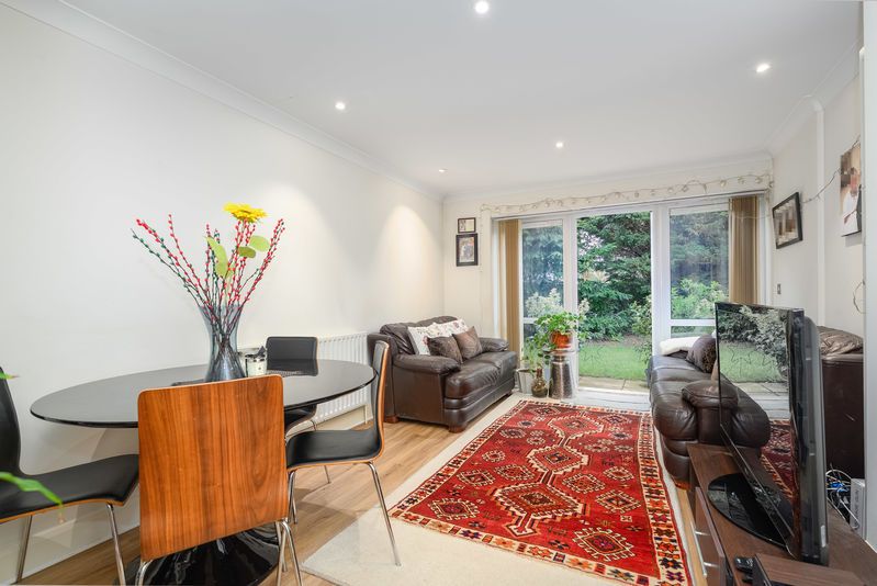 Property photo 3 of 10 Photo 7