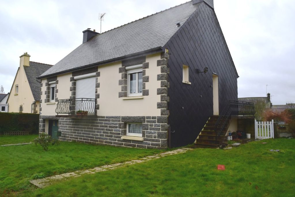 Property photo 2 of 21