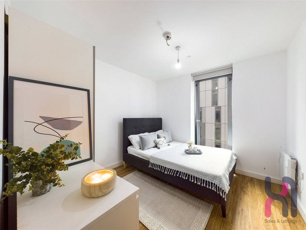 Property photo 3 of 9 Picture No. 02