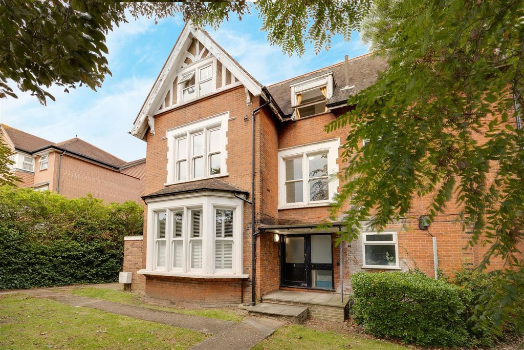 Property photo 1 of 8 Tennison Road Front 2.Jpg