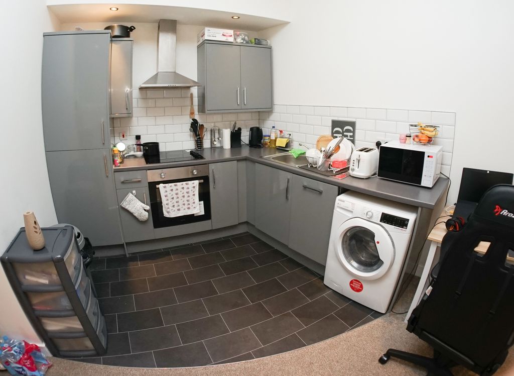 Property photo 1 of 6 Dsc06312