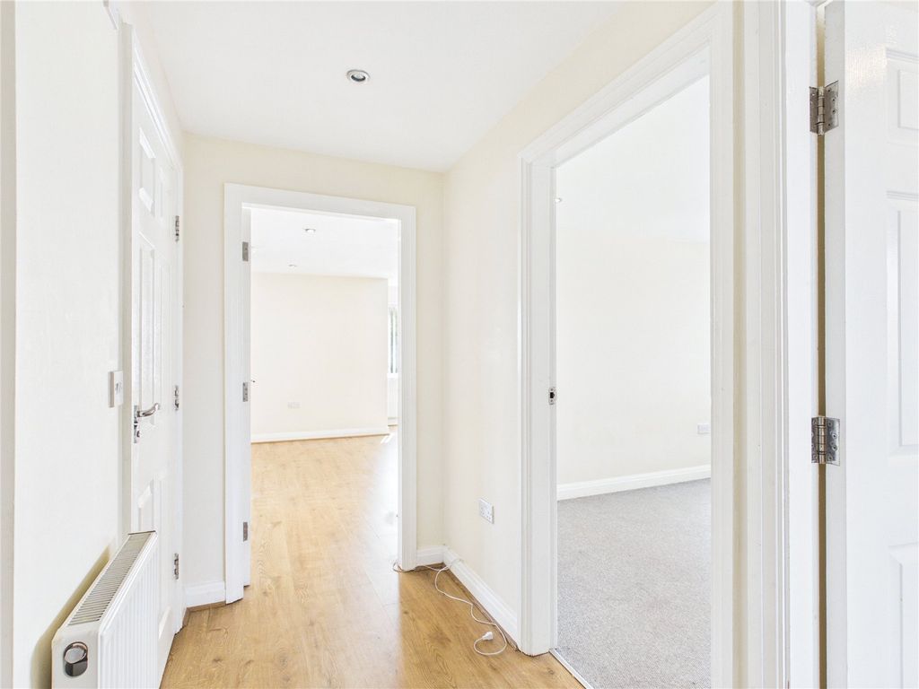 Property photo 2 of 10 Picture No. 06