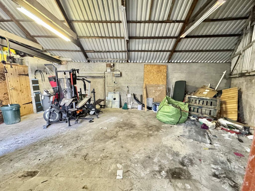 Property photo 3 of 10 Not Specified