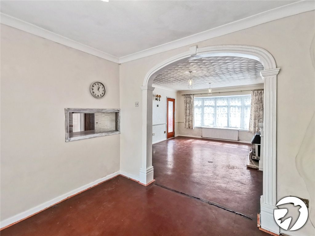 Property photo 3 of 18 Picture No. 13