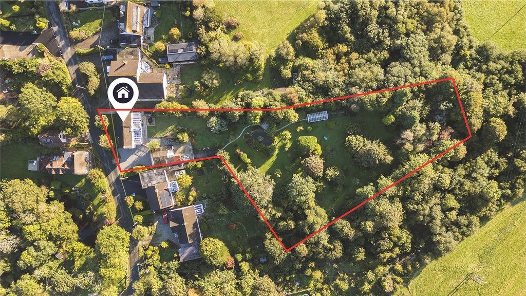 Property photo 2 of 30 Picture No. 79