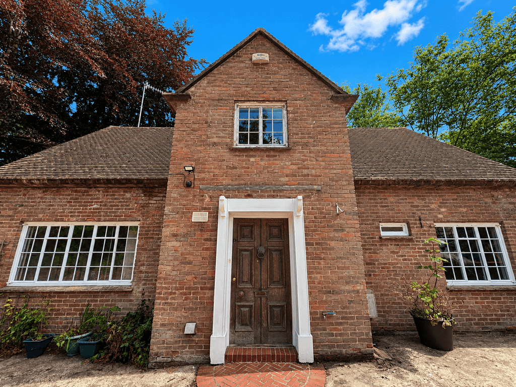 Property photo 1 of 12 4 Bed Detached To Rent Old Dover Road, Canterbury Ct1