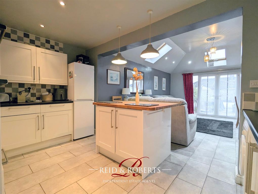 Property photo 3 of 17 Open Plan Kitchen/Family Room