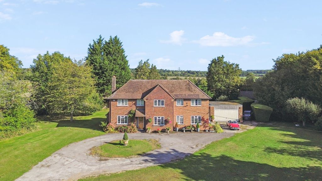 Property photo 1 of 37