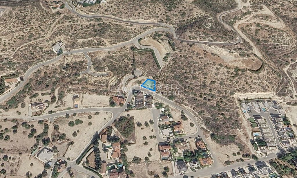 Property photo 1 of 1