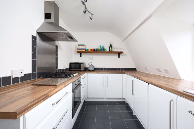 Property photo 2 of 14 Kitchen