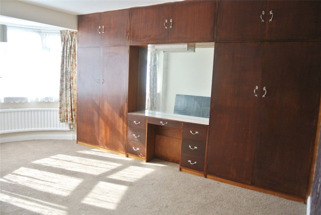 Property photo 3 of 5 Picture No. 05