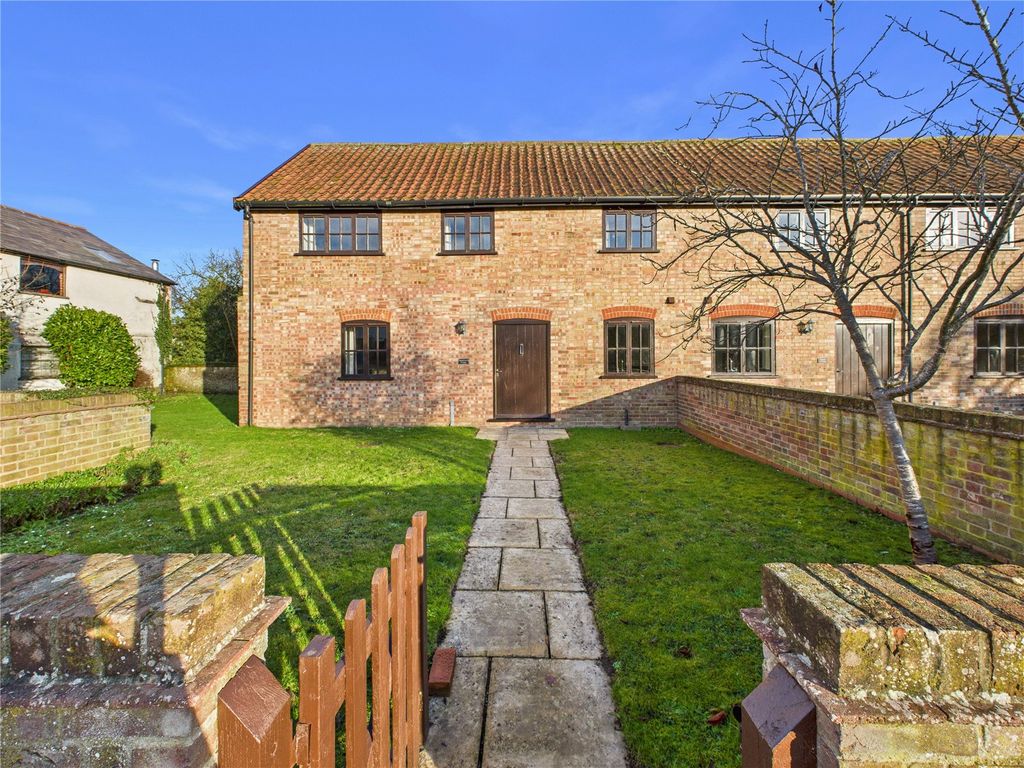 Property photo 1 of 10 Picture No. 01