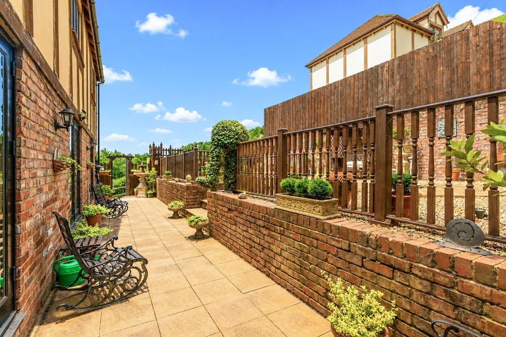 Additional image 15 of 5 bed detached house for saleChristchurch Hill, Christchurch NP18